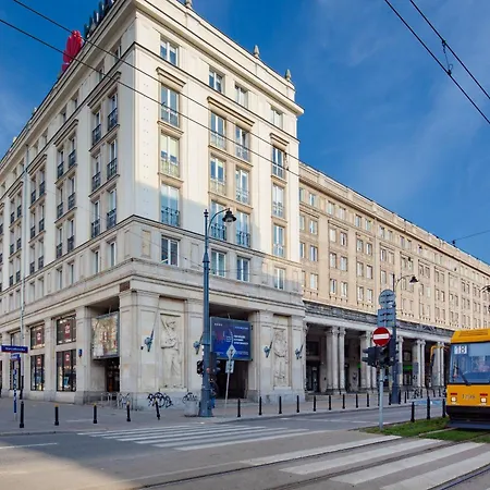 Plac Konstytucji 2 By Nyx